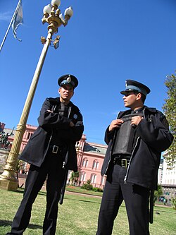 Agents of the Argentine Federal Police in Plaza de Mayo, Buenos Aires, 2004.