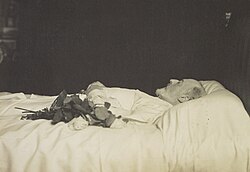 Deathbed photograph, May 1910