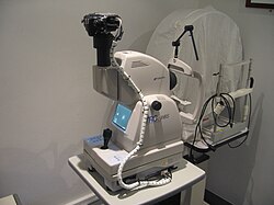 Retinal camera