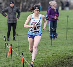 Laura Muir races in the 4 x 1 km mixed relay at the Great Edinburgh International Cross Country in 2018.