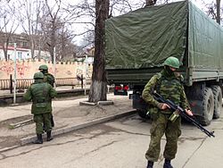 Russian soldiers without markings in Simferopol, Crimea, 2 March 2014