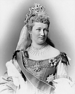 Augusta Victoria in coronation robes, shortly after her ascension as German Empress in 1888