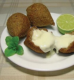 Fried quibe (Brazil)