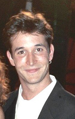 Wyle at the 1995 Emmy Awards