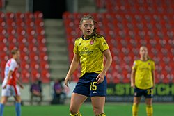 McCabe with Arsenal in 2019