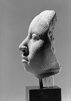 A realistic terracotta head sculpture (1100–1500) of the Yoruba representing the oni or king of Ife