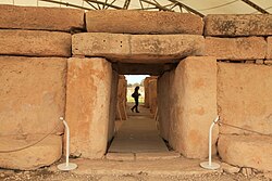 Entrance to the Ġgantija phase temple complex of Ħaġar Qim, Malta, 3900 BCE[34]