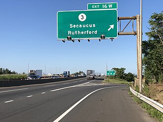 Interstate 95, the New Jersey Turnpike's Western Spur, heading southbound in East Rutherford