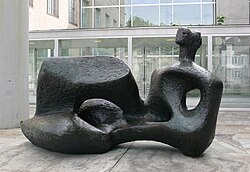 Henry Moore, Reclining Figure (1957). In front of the Kunsthaus Zürich, Switzerland.