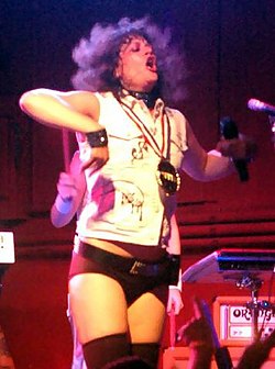 Peaches performing in August 2006