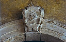 Keystone arch, Italian courtyard, 16th-century late Renaissance (Mannerism).