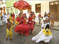 The Maracatu, a cultural aspect resulted from the mix between Amerindians, Portuguese and Africans in Northeast Brazil.