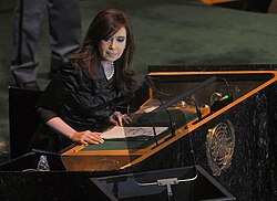 Kirchner giving a speech in the United Nations regarding the Falkland Islands
