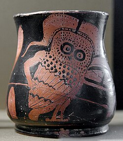 Oinochoe depicting the parade of an armed owl during the celebration of the Anthesteria (Greece, 410–390 BC)