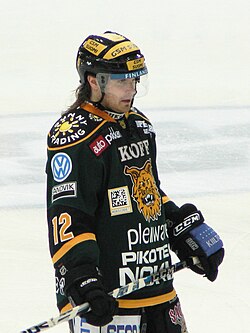 Troy Milam playing for Ilves in 2008.