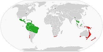 Known distribution of modern and fossil velvet worms. Peripatopsidae (red), Peripatidae (green) and fossils (black)