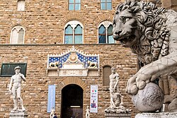 Replica of David and other statues, Piazza della Signoria