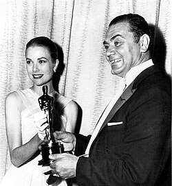 Grace Kelly presents the Oscar for Best Actor to Ernest Borgnine, for his performance in Marty, 1956