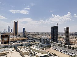 King Fahd Road is one of the main transport axes in Riyadh and a key link between south and north of the city