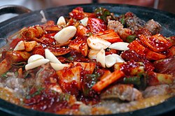 Kkomjangeo bokkeum (꼼장어 볶음), a Korean stir-fried fish dish made with the hagfish Eptatretus burgeri