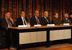 Paul Krugman, Roger Tsien, Martin Chalfie, Osamu Shimomura, Makoto Kobayashi and Toshihide Masukawa, Nobel Prize Laureates 2008, at a press conference at the Swedish Academy of Science in Stockholm