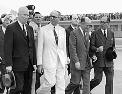 Frondizi and Eisenhower in Ezeiza.