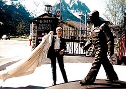 A statue of General Marshall is unveiled at the George C. Marshall European Center for Security Studies on 30 April 1998.