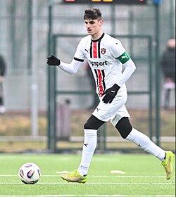 Laušić playing in a friendly against MFK Zvolen.