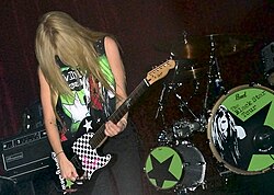 Avril Lavigne was a key pop-punk artist in the 2000s.