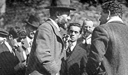Ernst Toller (center) and Max Weber (foreground, bearded) in May 1917 at the Lauensteiner Tagung
