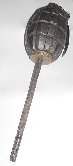British Mills bomb N°23 Mk II, with rod for launch by rifle