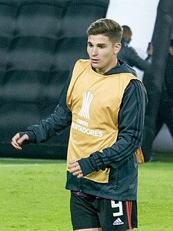 Alvarez training with River Plate in 2019