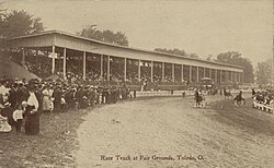 Horse racing at Toledo, Ohio, 1910