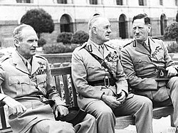 Auchinleck (right) as Commander-in-Chief of the Indian Army, with the then Viceroy Wavell (centre) and Montgomery (left)