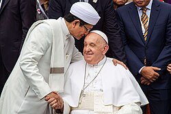 Istiqlal Mosque Grand Imam Nasaruddin Umar kisses the forehead of Francis, September 2024