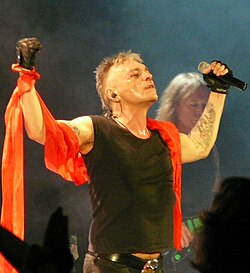 Alisa's vocalist Konstantin Kinchev is famous for expressive stage performances.