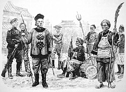 Qing forces of Chinese soldiers in 1899–1901Left: two infantrymen of the New Imperial Army. Front: drum major of the regular army. Seated on the trunk: field artilleryman. Right: Boxers