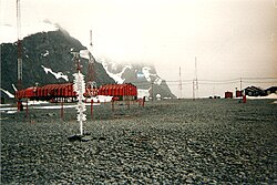 The Orcadas Base, an Argentine scientific station, is the oldest operating Antarctic base and the oldest with a permanent population (since 1907).