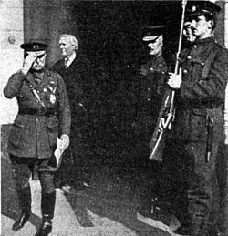 Sir John French, and the British prime minister, H. H. Asquith, at BEF Headquarters in June 1915.