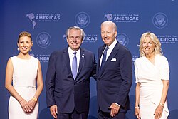 Fernández and Fabiola Yáñez with U.S. President Joe Biden and Jill Biden at the 9th Summit of the Americas in 2022