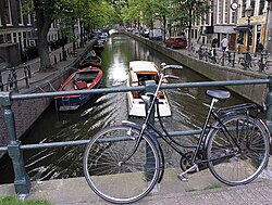 Bicycles have almost no carbon footprint.[220]