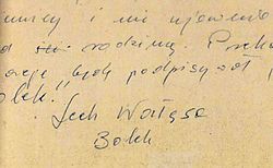Signature Lech Wałęsa-Bolek on the collaboration agreement with Security Service from the Kiszczak archives