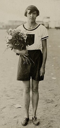 Lina Radke, 1928