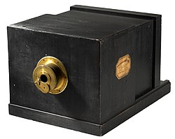 Daguerreotype camera built by La Maison Susse Frères in 1839, with a lens by Charles Chevalier
