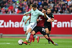 Lewandowski playing against 1. FC Nürnberg in 2019