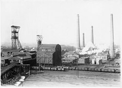 Industrial zone of the Luda Company (魯大公司) in Zichuan in 1929. The central Shandong coal basin, endowed with substantial coal reserves, was first systematically exploited by Germans, which laid the foundation for subsequent development of this region