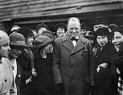 Churchill meets female workers at Georgetown's filling works near Glasgow in October 1918.