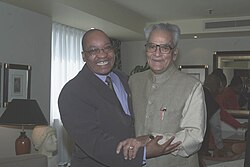 Zuma with the Indian Vice President Bhairon Singh Shekhawat in Johannesburg, 2004