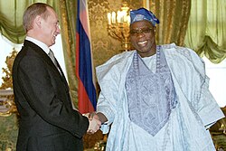 Obasanjo with Russian president Vladimir Putin in the Kremlin in 2001