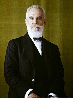 1928 Autochrome by Auguste Léon